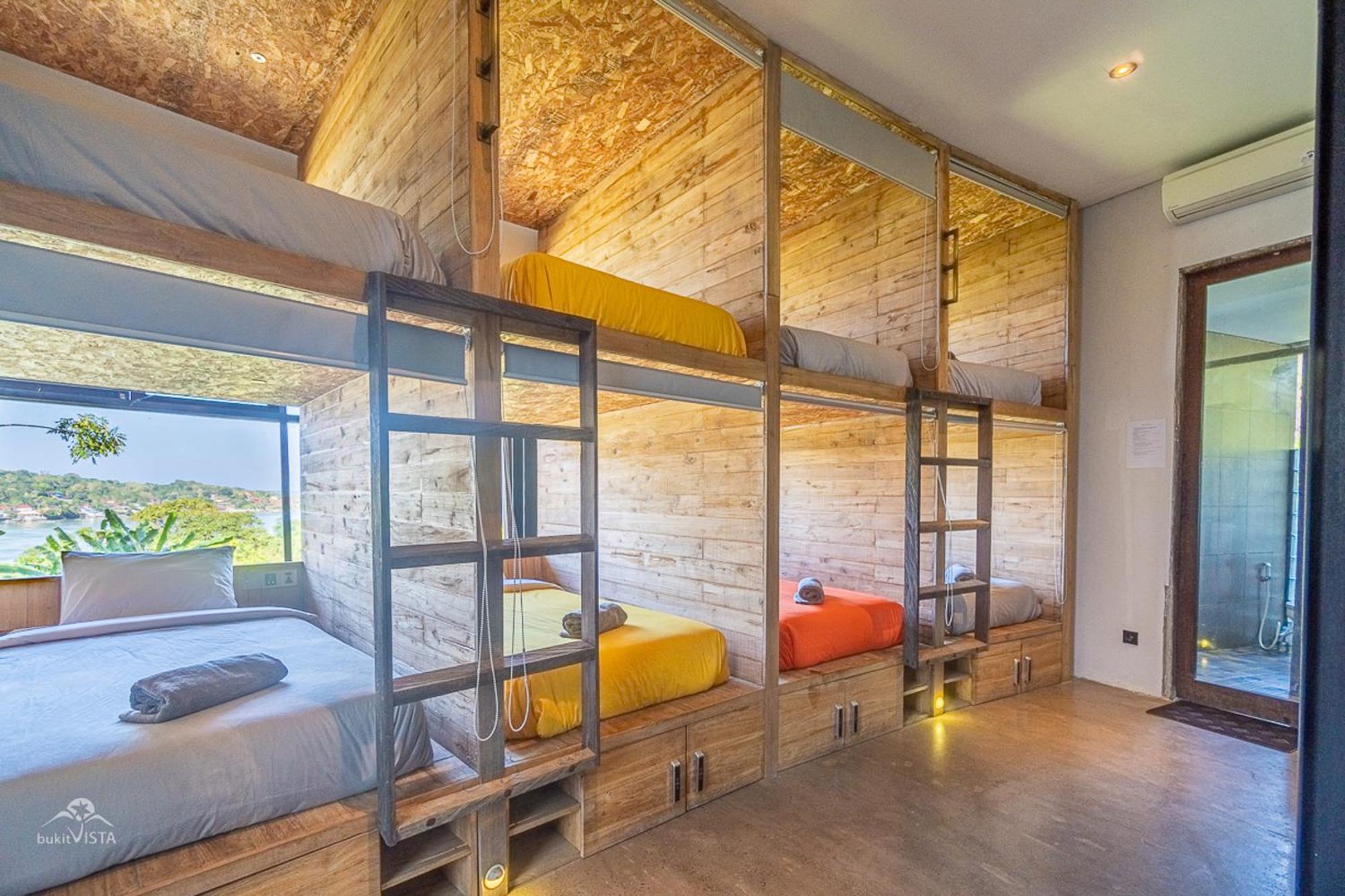 Bong Hostel Nusa Lembongan Esterno foto