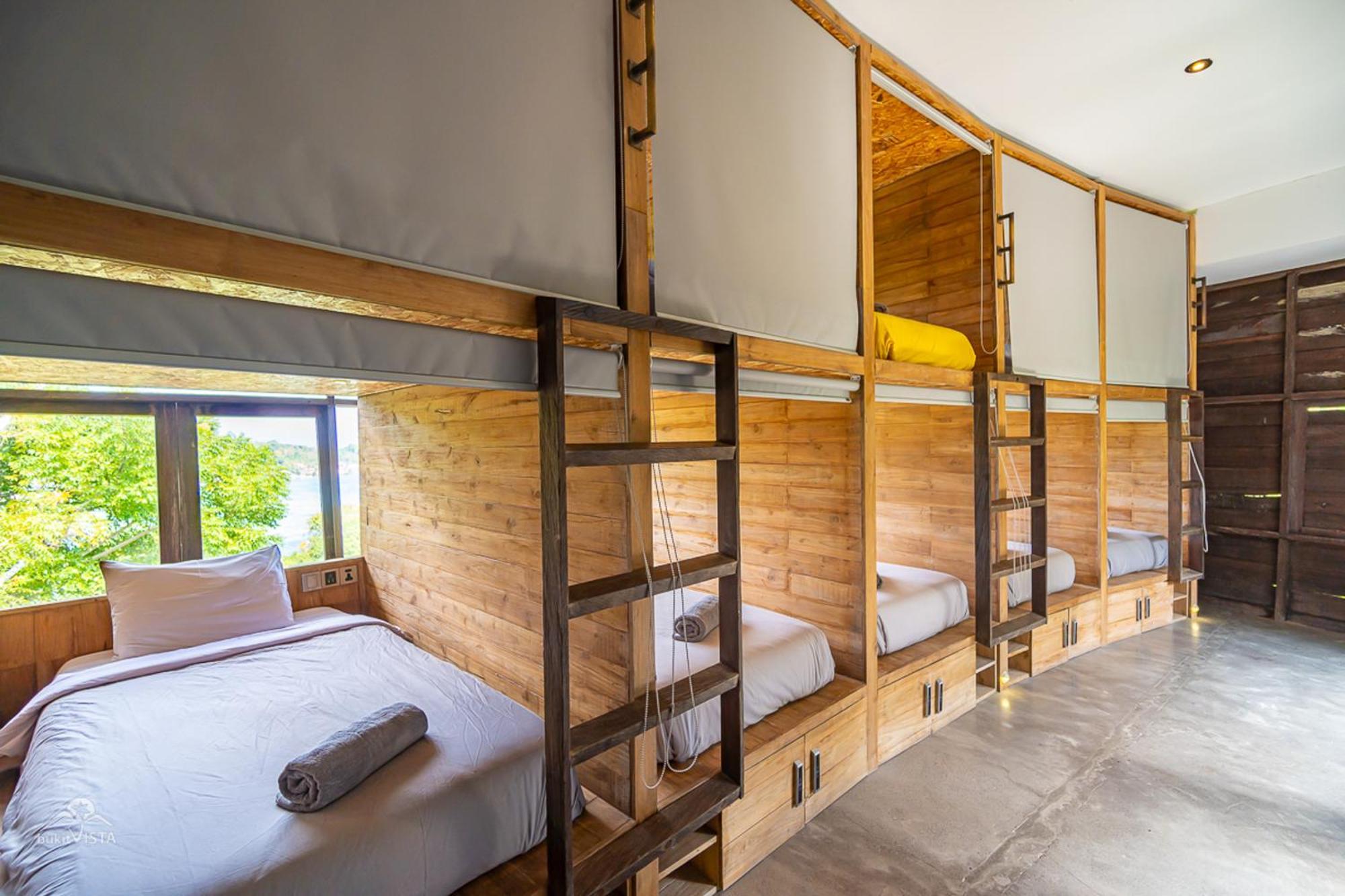 Bong Hostel Nusa Lembongan Esterno foto