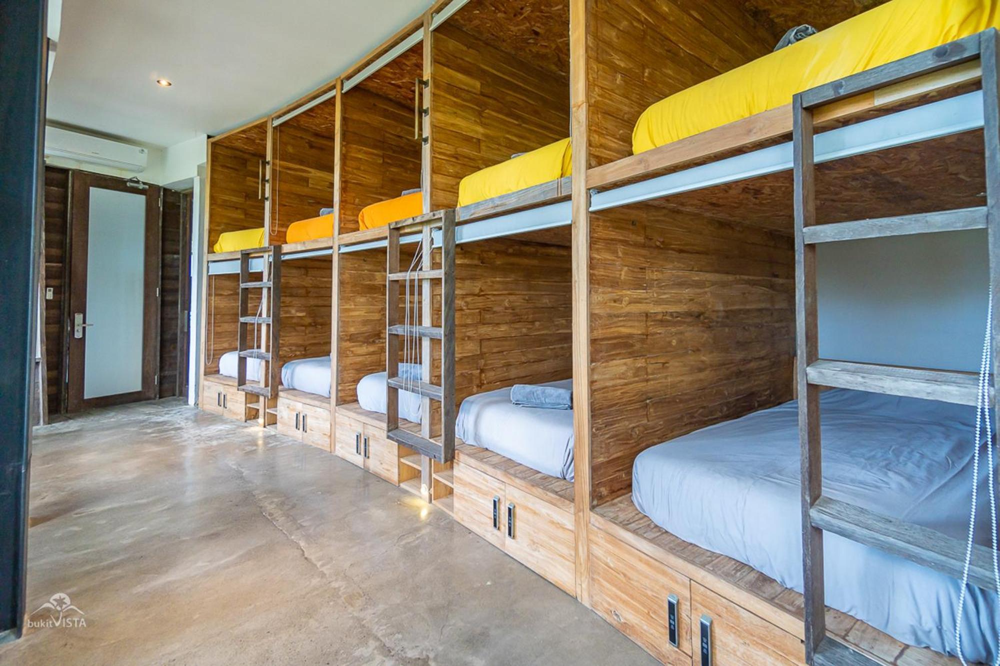 Bong Hostel Nusa Lembongan Esterno foto