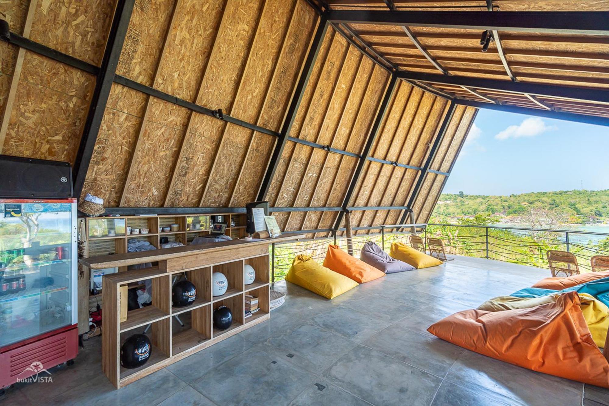 Bong Hostel Nusa Lembongan Esterno foto